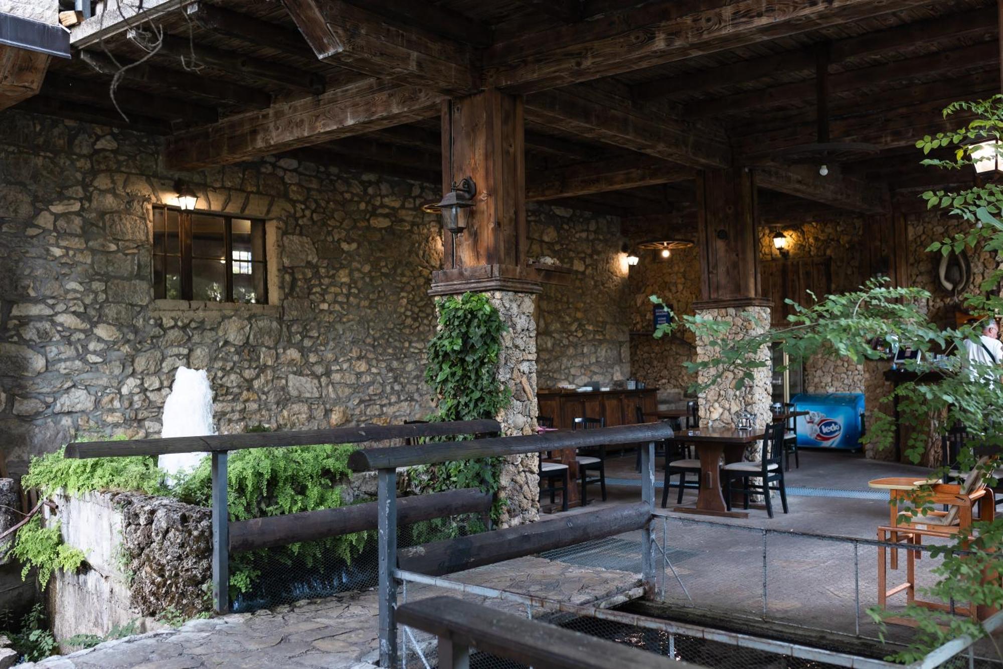 Adria Centar Kocusa Ljubuški Exteriör bild